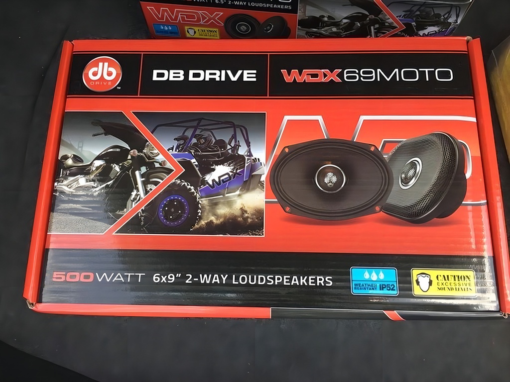 Bocinas Marinas Db Drive Wdx69moto 6x9 500w Max 2 Vias Color Negro